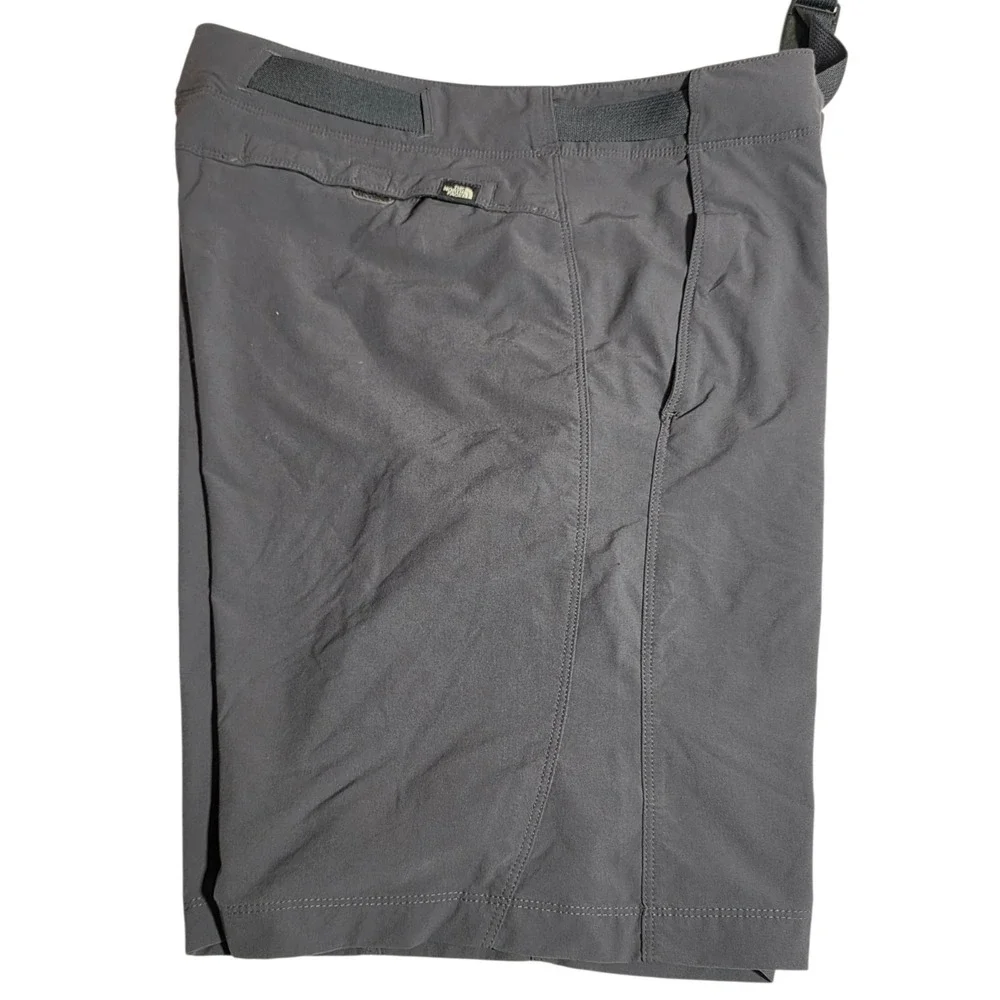 The North Face Mens 38 Black Hiking Shorts Belted Zip Pocket‎ Outdoor Trail A11
